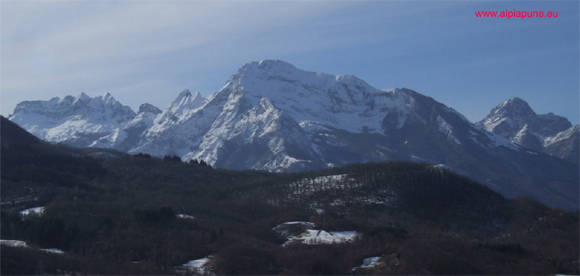 Monte Pisanino, monte Cavallo e Pizzo d'Uccello