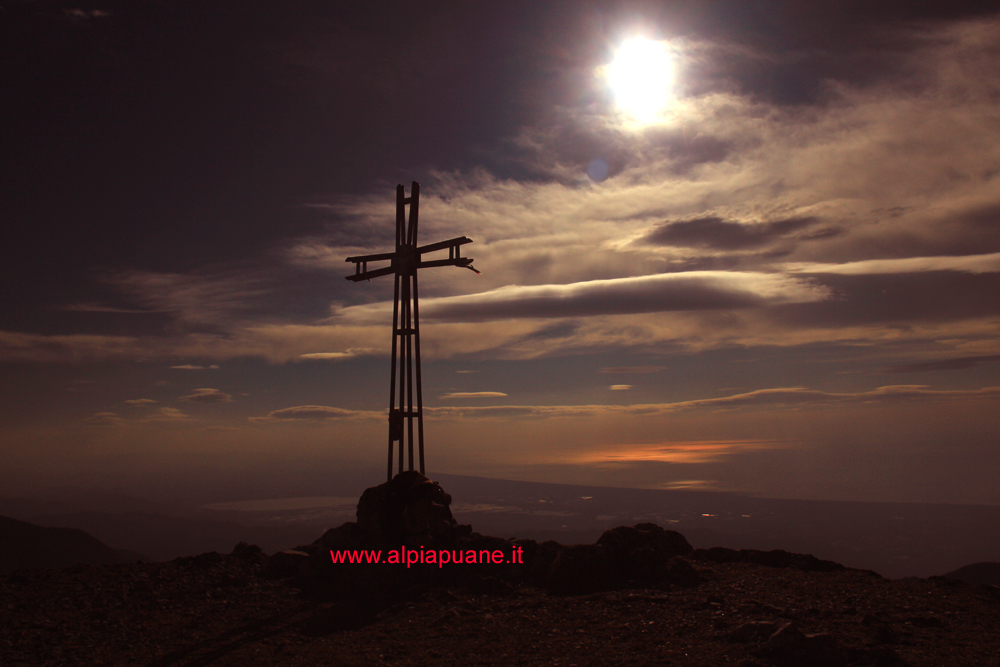 Croce sul monte Matanna